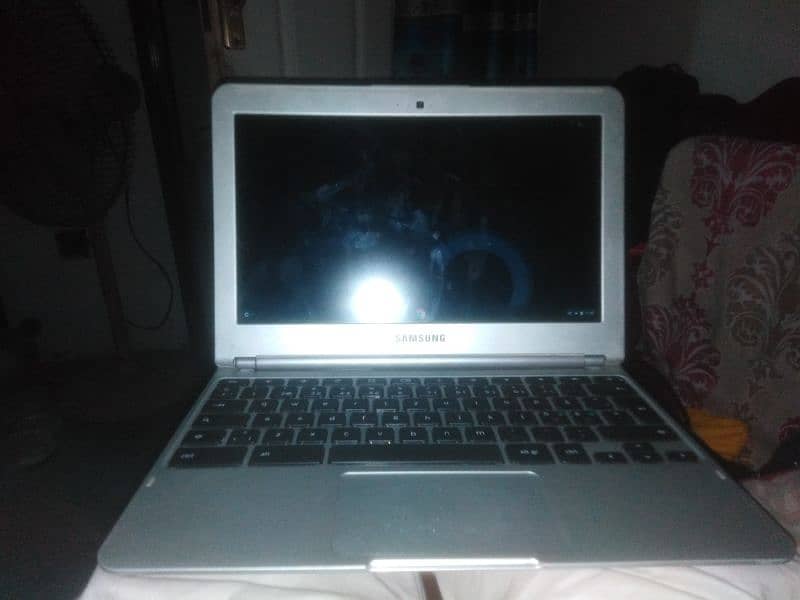 condition is all OK neat and clean home working use laptop 0