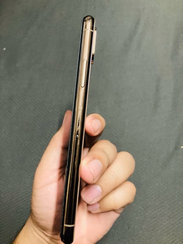 Iphone XS Gold Non Pta 1