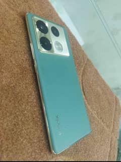 Infinix note 40 pro 12Gb 256Gb