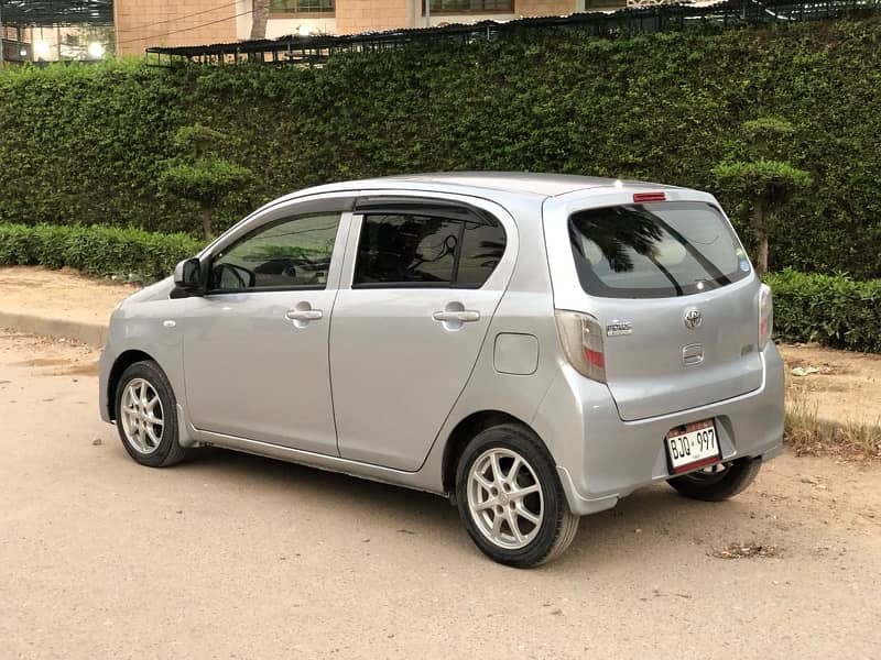 Toyota Pixis 2015 model 2017 registration same a mira 3