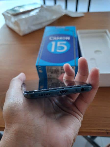 Techno camon 15 pro 6/128 3