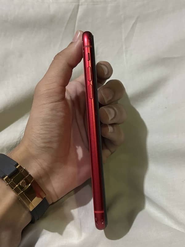 Iphone 11 Red 64Gb 2