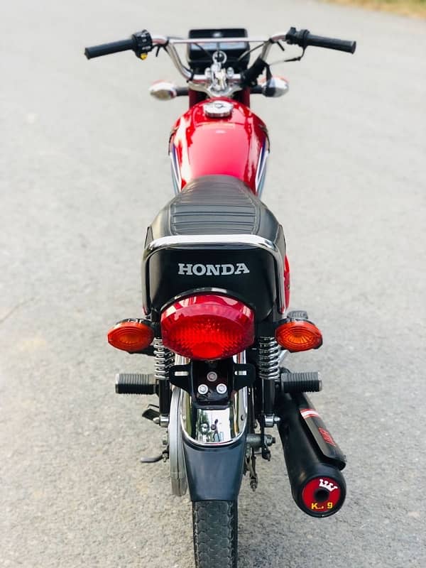 honda 125 2022 5