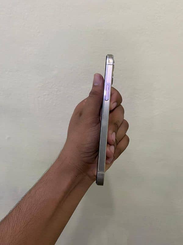 i phone 12pro Factory unlock 128GB 4