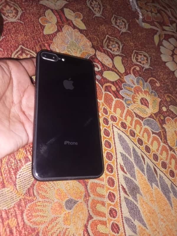 I phone 8+ 3