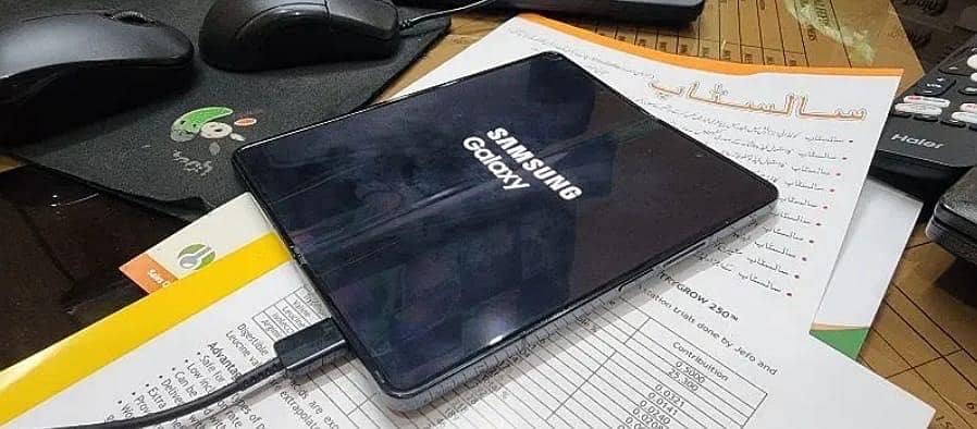 Samsung Z Fold 4 12/256 PTA Approved 1