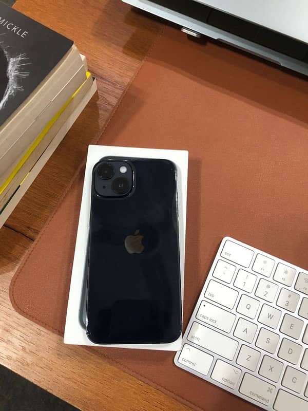 Iphone 14 just box opened 4