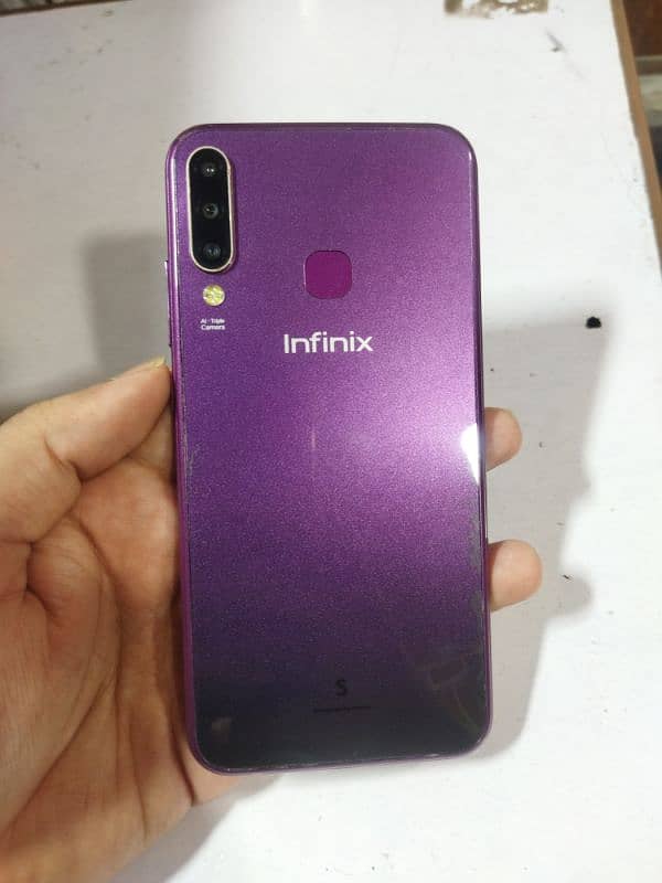 Infinix S4 0