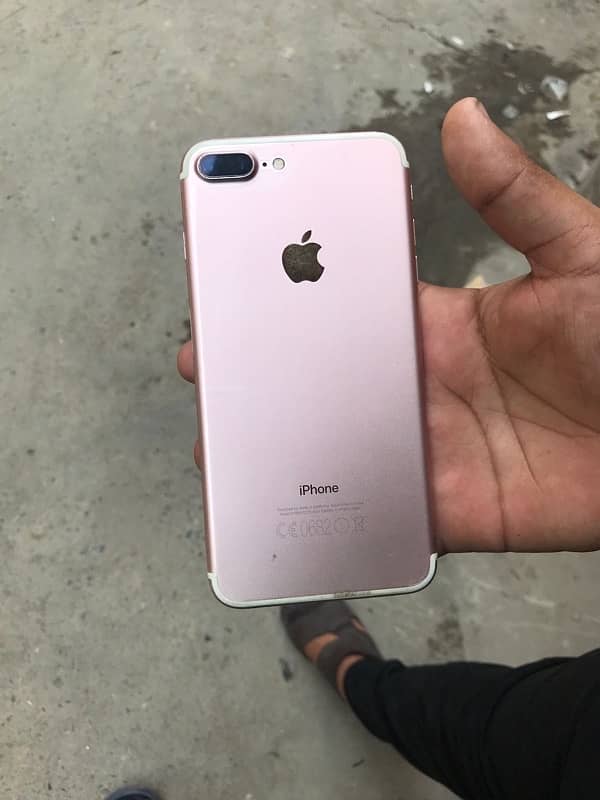 I phone 7 plus 128 gb pta approved 4