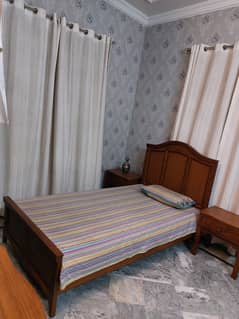 1 single bed with side tables n dressing table