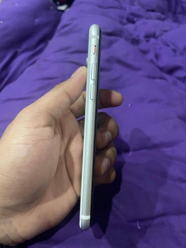 IPhone SE 2020 Non PTA 4