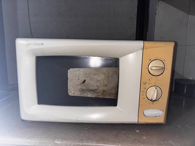 Dawlance microwave for sale 1