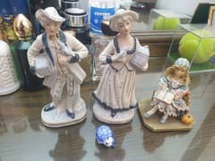 4 imported showpiece items for sale