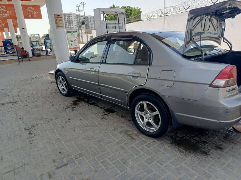 Honda Civic EXi 2006 16