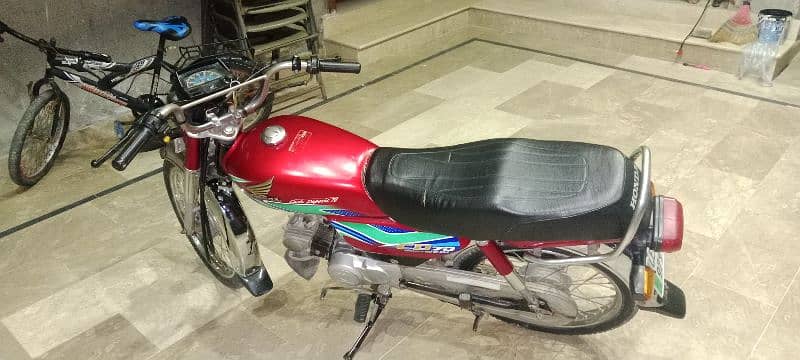 CD. 70 BIKE FOR SALE 2