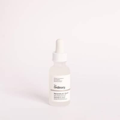 NIACINAMIDE SKIN BRIGHTENING SERUM.