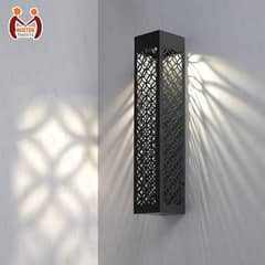 Wooden  Wall  Hanging  Lamp.