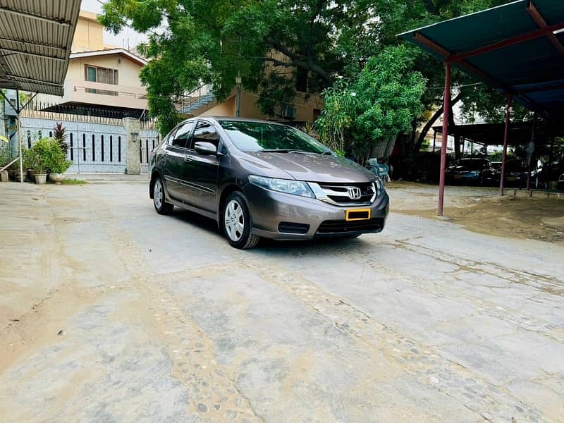 Honda City IVTEC 2021 Model First Hand 1