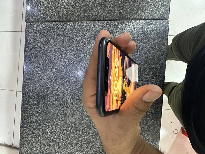 iphone XR for sale 0