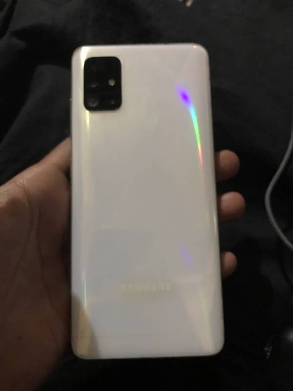 Samsung galaxy A51 7