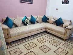 New 6 seater sofa for sale with 10 year Guarantee.