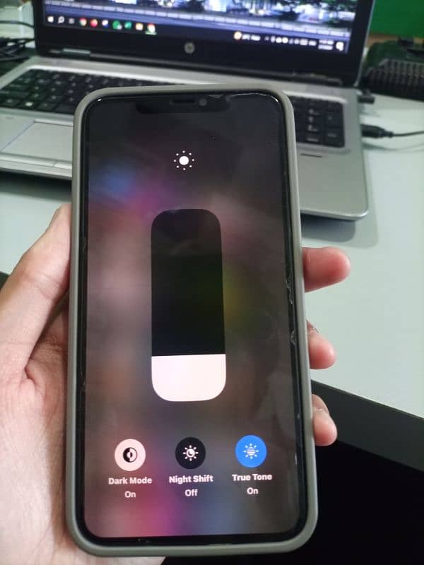 iPhone 11 Pro Max 256 Gb For Sale In Zabardast Condition 3