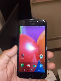 Moto E4 2/16