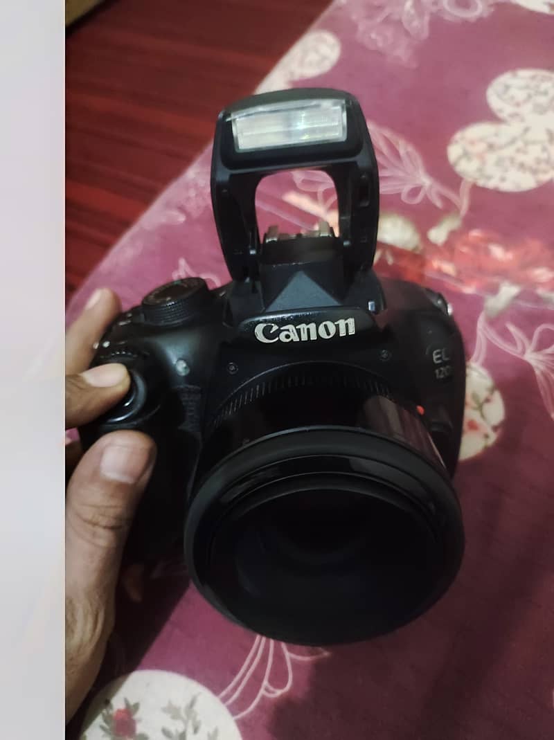 CANON 1200D 1