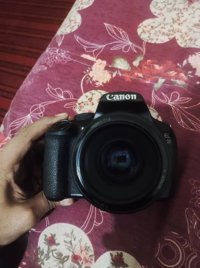 CANON 1200D 3