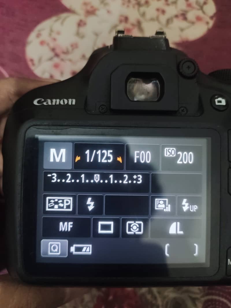 CANON 1200D 9