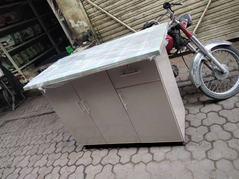 iron stand / iron table / cupboard / wardrobe Almari 0316,5004723 3