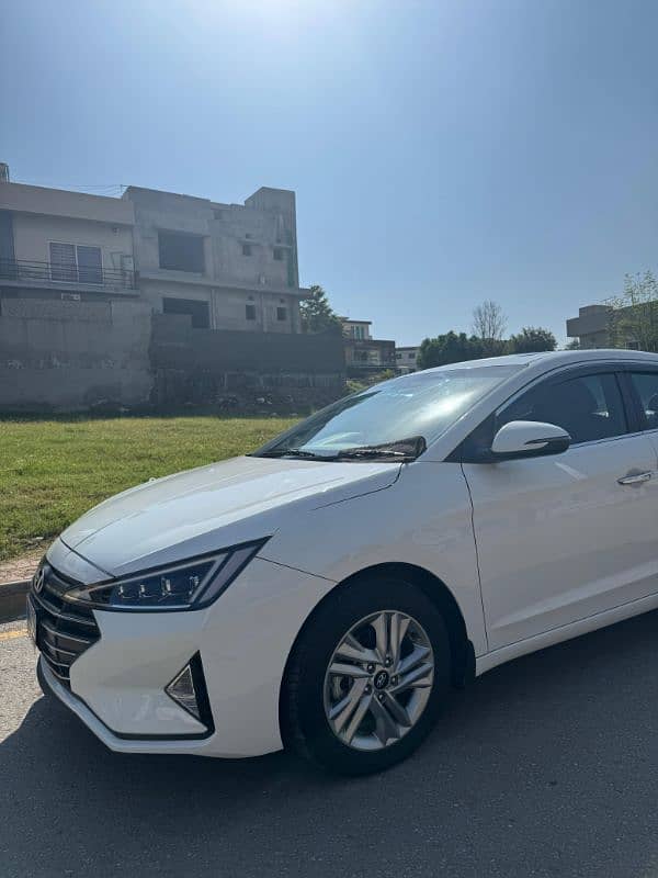 Hyundai Elantra 2021 9