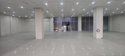 4000 sq. Ft Commercial Hall For Rent