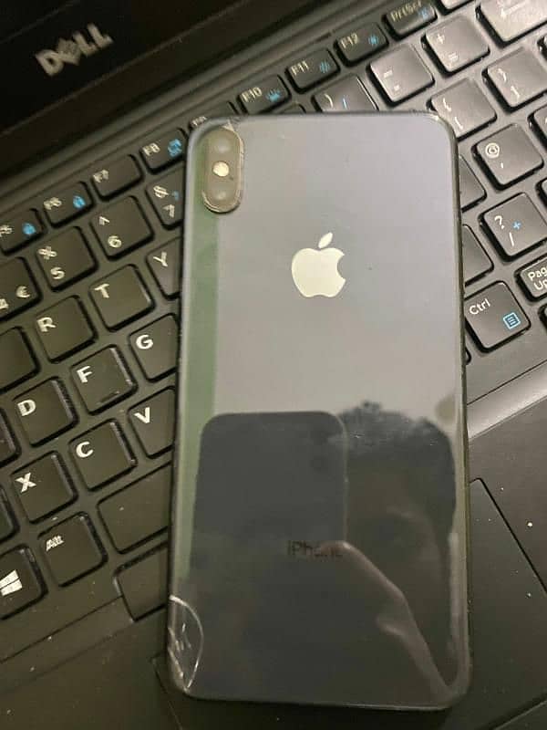 iPhone Xsmax nonpta 64 GB All ok in lush condition urgent sell 5