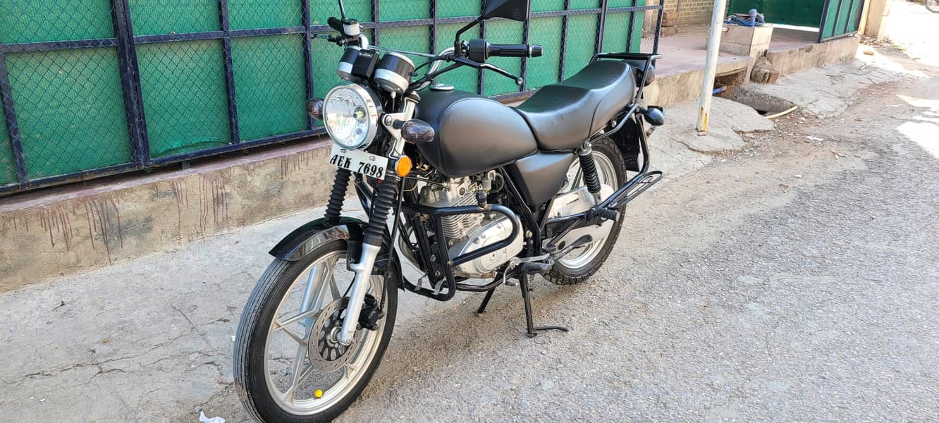 suzuki Gs 150 se 2021 8