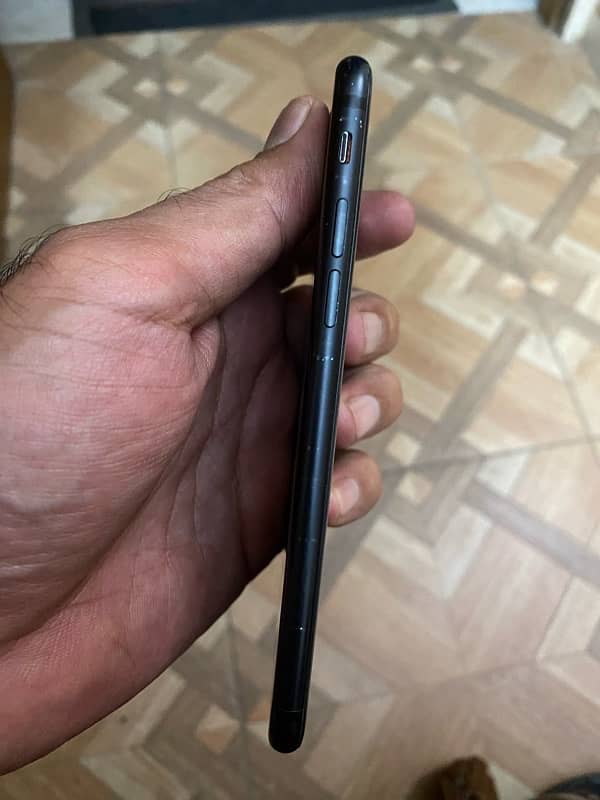 IPhone 7 128 gb 9/10 condition bh pta factory unlock 0