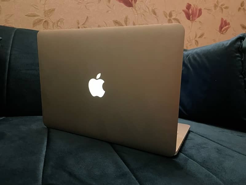 Mac book Pro Mid 2014 3