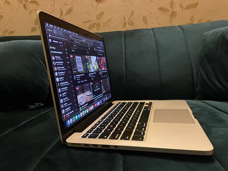 Mac book Pro Mid 2014 6