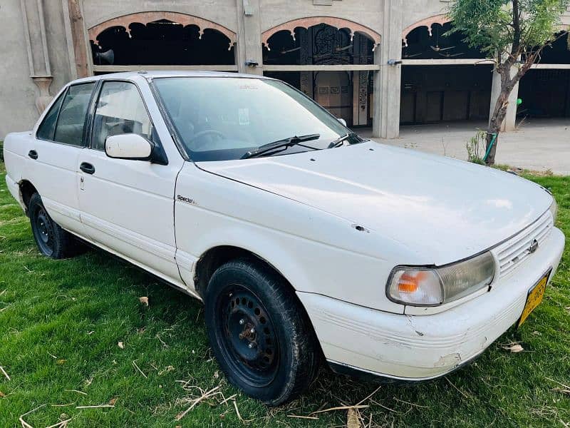 Nissan Sunny 1993 model o3oo659o645/ 1