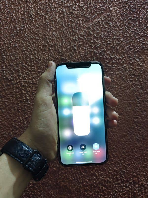 iPhone 12 Pro 128 GB 4