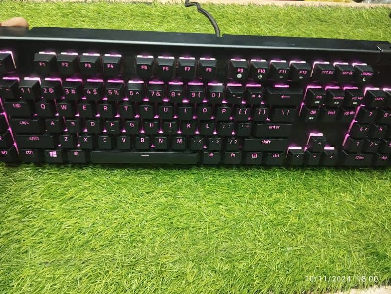 Rezar blackwidow v4 X Rezar gareen switch  Rgb gaming  Wire keyboard 1