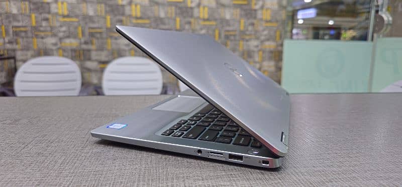 Dell Latitude 7400 2in1 Core i7 8th generation Touch x360 6