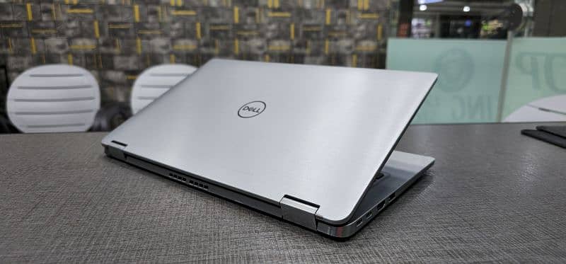 Dell Latitude 7400 2in1 Core i7 8th generation Touch x360 8