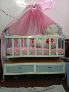 baby cot swinger