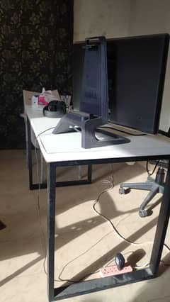 3 Computer/office tables for sale at very low price