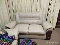 9 seater sofa set heavy quality. Fixed rate Hy Kami beshi ni hy