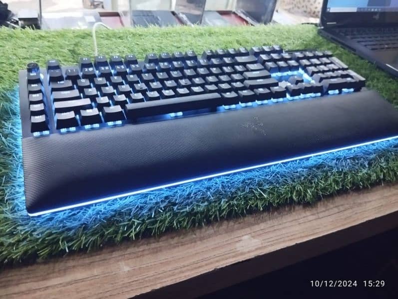 Razer blackwidow v4 pro  Razer gaming keyboard Full rgb keyboard 0