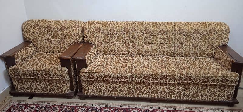 7-Seater Sofa Set - Heavy Wooden Frame, Excellent Condition 2