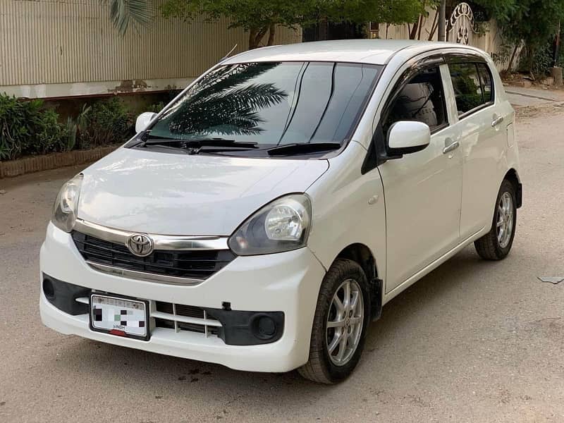 Daihatsu Mira 2016 0