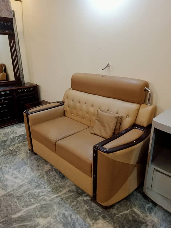 Furnish 7 marla upper portion for rent in psic society near lums dha lhr 11